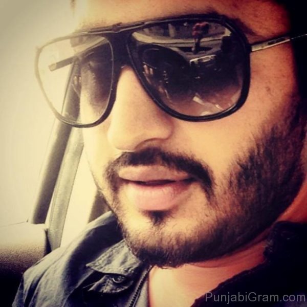 Jassi gill wearing black sunglasses 60