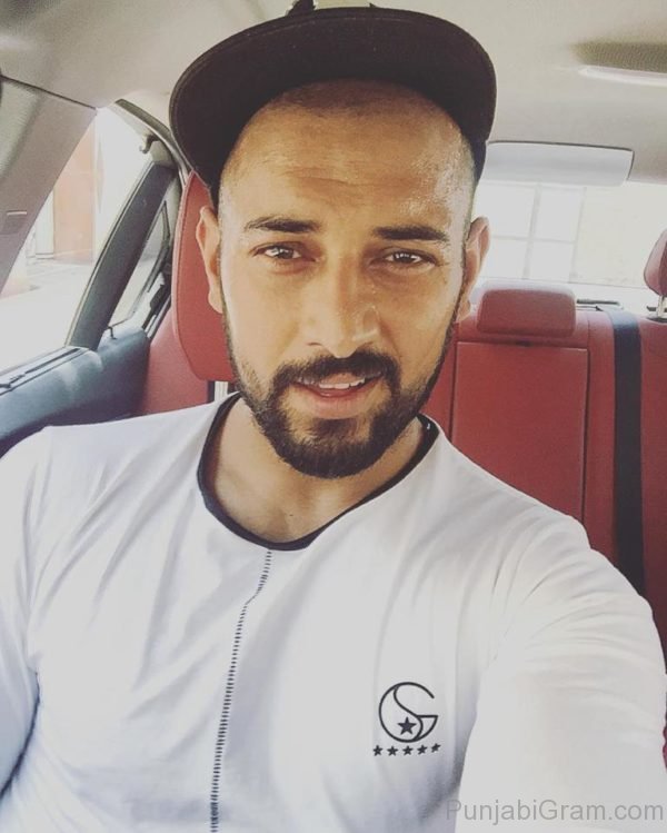 Photo Of Handsome Garry Sandhu-113