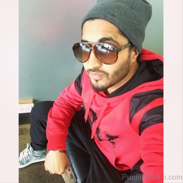 Photo Of Jassi Gill Looking Fashionable-739