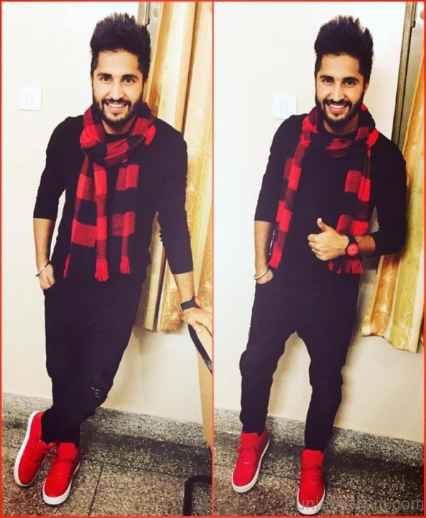 Photo Of Jassi Gill Looking Impressive-114