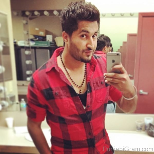 Photo Of Jassi Gill Looking Personable-708