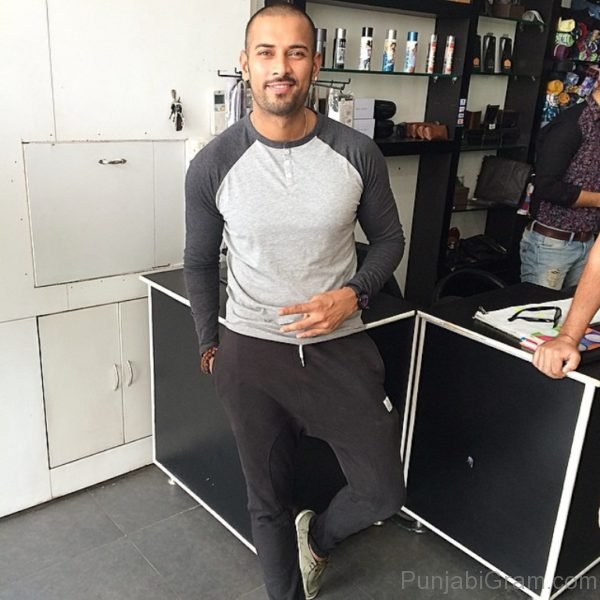 Photograph Of Fashionable Garry Sandhu-345