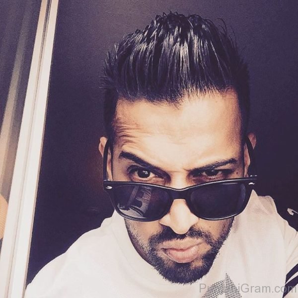 Photograph Of Garry Sandhu Looking Impressive-051