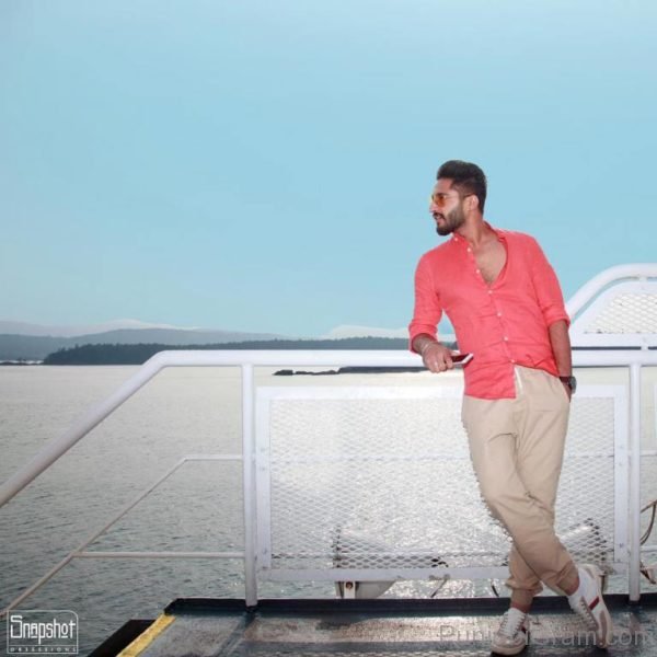 Photograph Of  Jassi Gill Looking Elegant-031