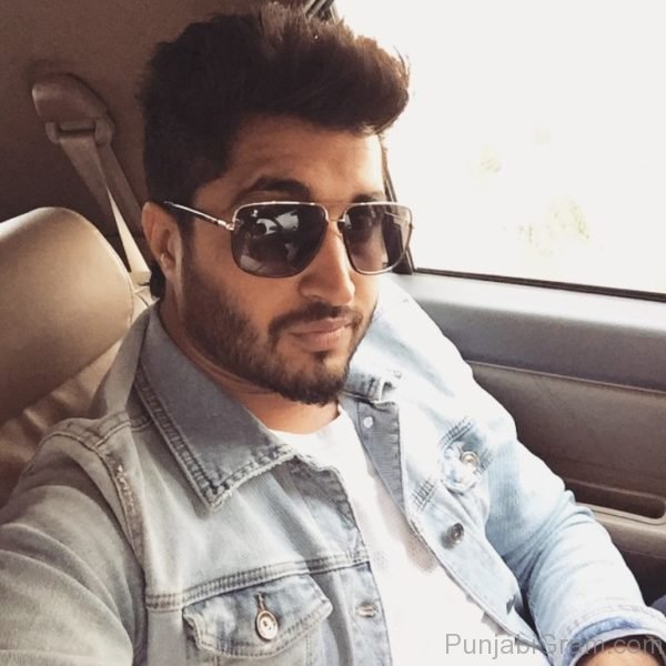 Photograph Of Jassi Gill Looking Fashionable-745