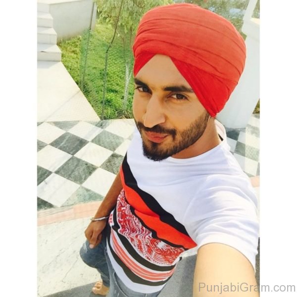 Photograph Of Stylish Jassi Gill-832