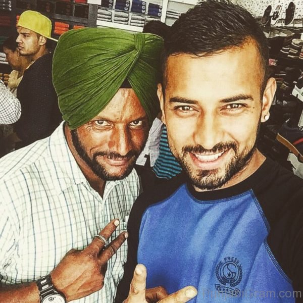 Pic Of Garry Sandhu Looking Personable-022