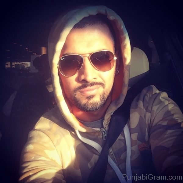 Picture Of Garry Sandhu Looking Handsome-292