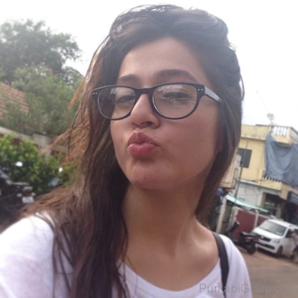 Pout Pic Of Priyal Gor-287