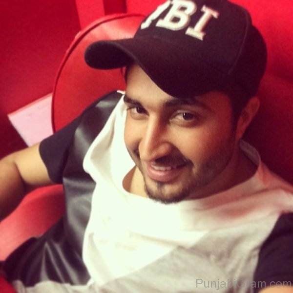 Smiling Jassi Gill-528