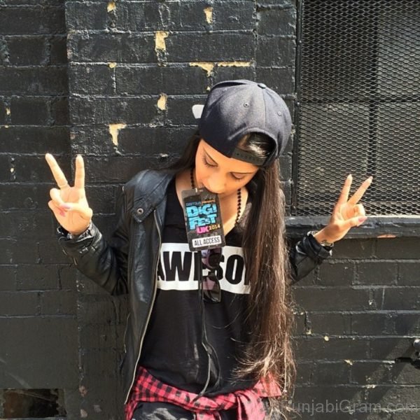 Image Of Lilly Singh Looking Good 1