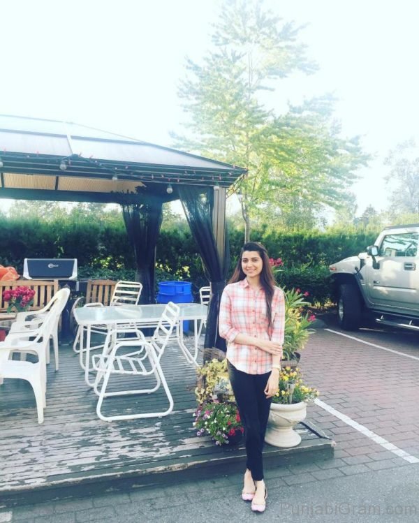 Image Of Punjabi Superstar Nimrat Khaira