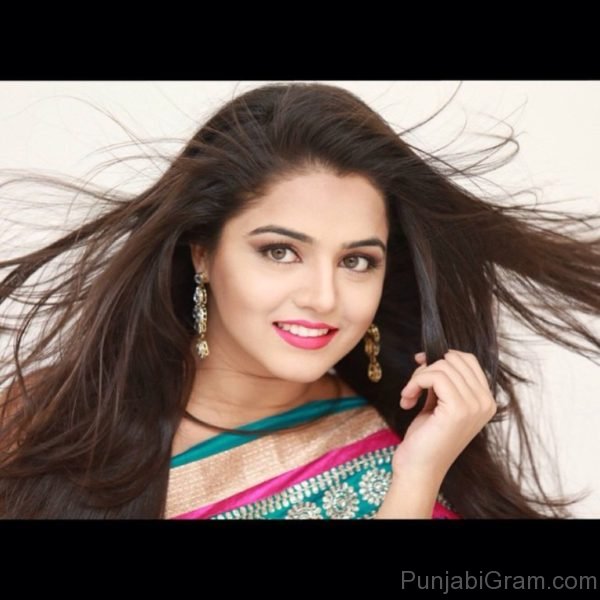 Image Of Wamiqa Looking Cute 576