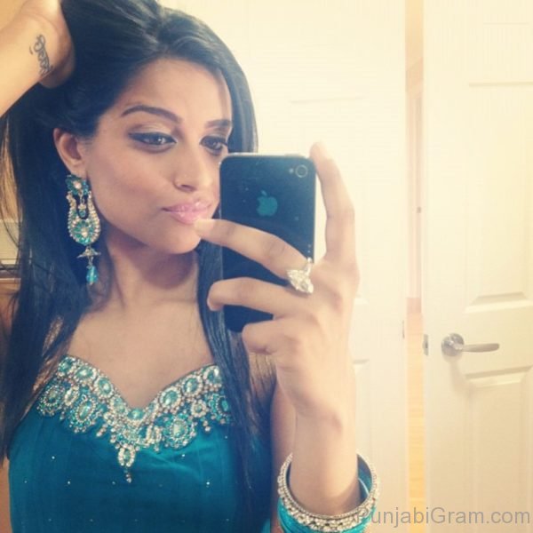 Lilly Singh Looking Cute