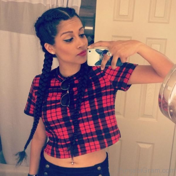 Lilly Singh Looking Graceful 2