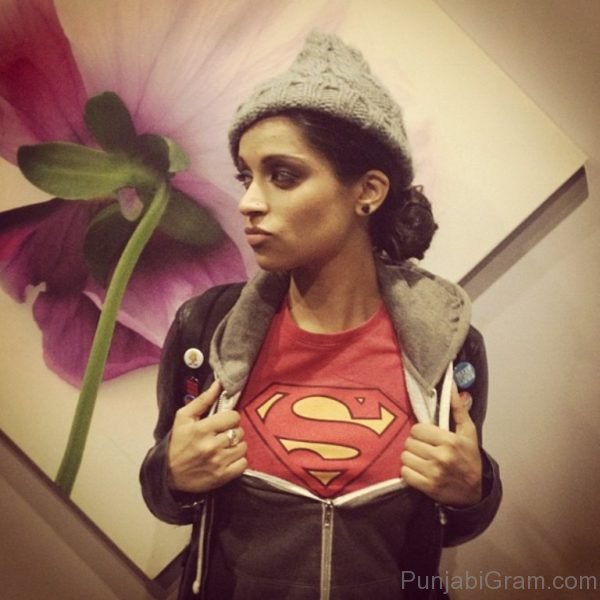 Lilly Singh Looking Superb