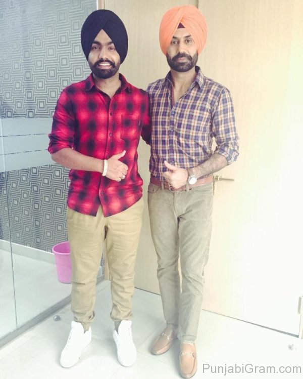 Photo Of Good looking Ammy Virk 484