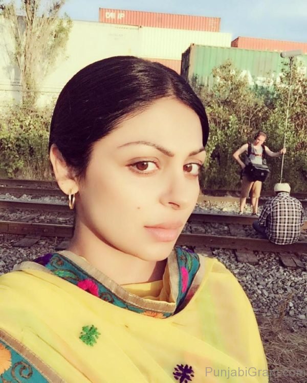 Photo Of Neeru Bajwa Looking Splendid