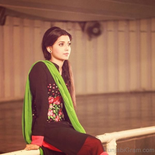 Photo Of Nimrat Khaira Looking Fabulous