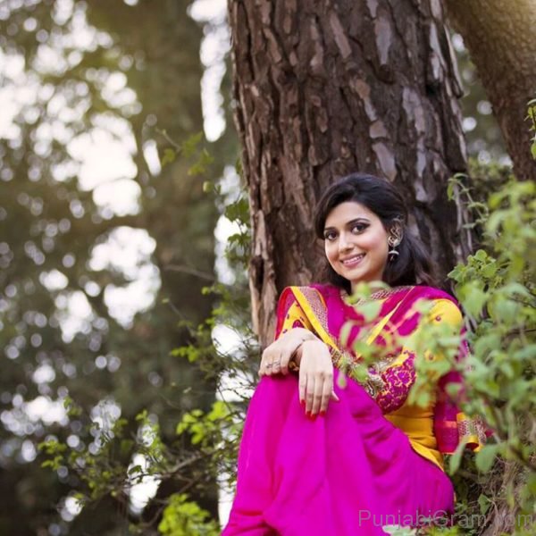 Photo Of Nimrat Khaira Looking Good