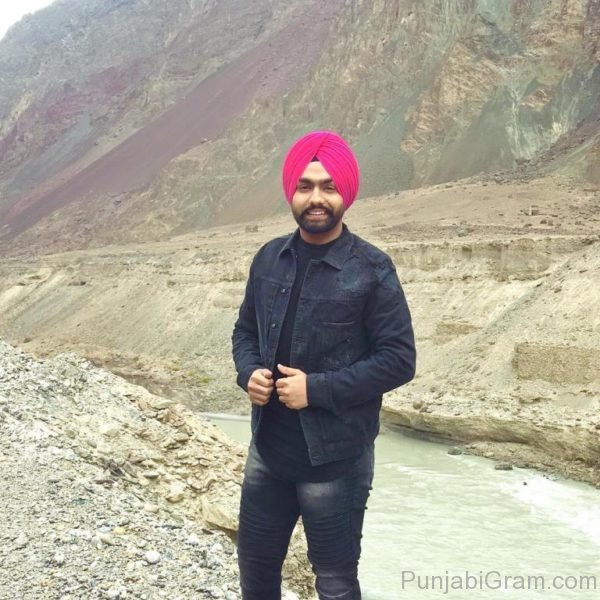 Photograph Of Ammy Virk 568