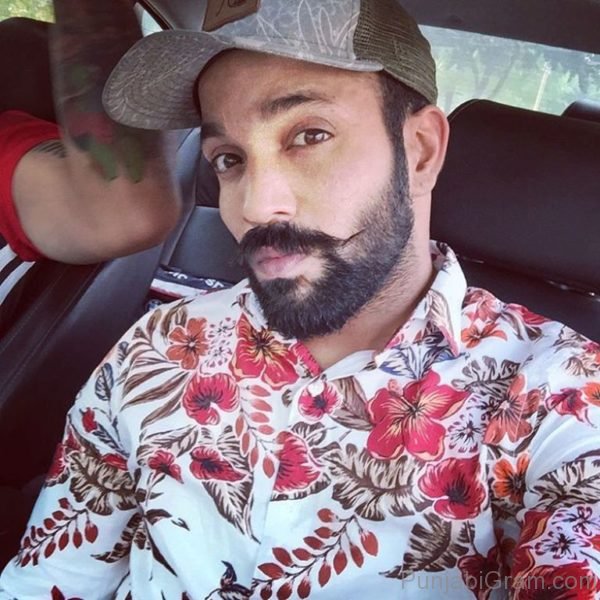 Photograph Of Dilpreet Dhillon Looking Handsome 127