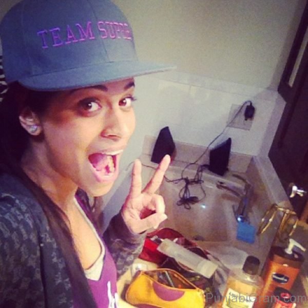 Photograph Of Lilly Singh Looking Marvelous 1