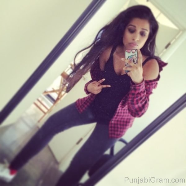 Photograph Of Lilly Singh Looking Stunning 2