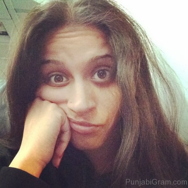 Photograph Of Punjabi Celeb Lilly Singh 2