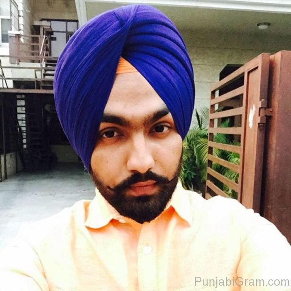 Pic Of Ammy Virk Looking Personable 024