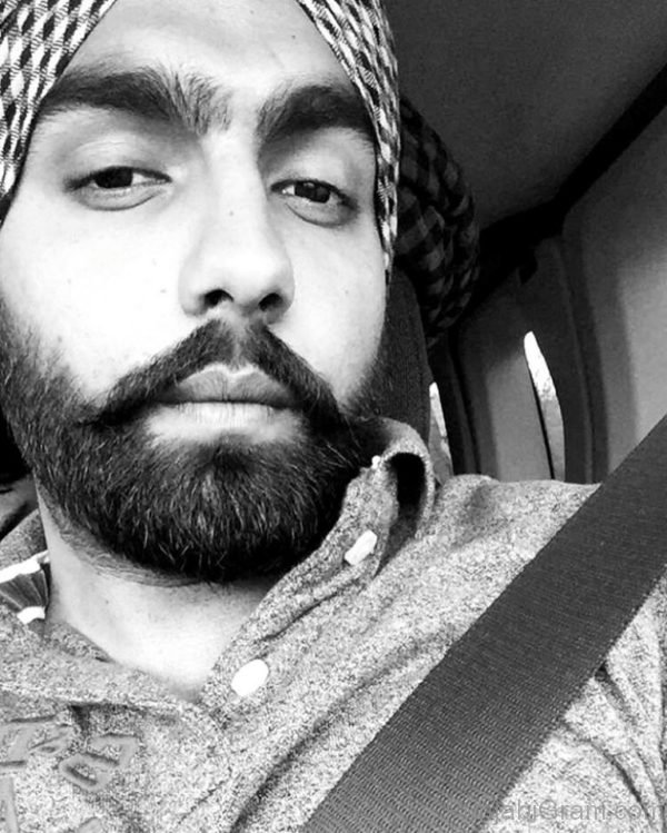 Pic Of Ammy Virk Looking Smart 404