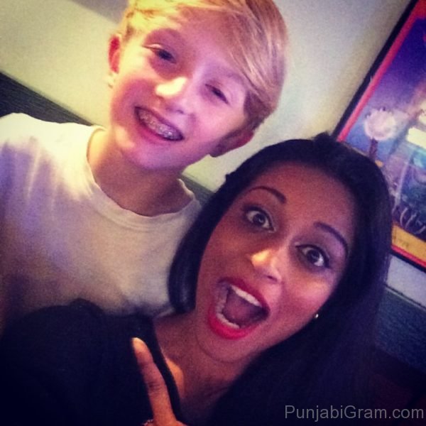 Pic Of Lilly Singh Looking Fabulous 1