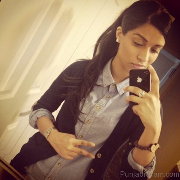 Pic Of Lilly Singh Looking Fabulous