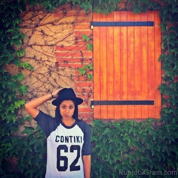 Pic Of Lilly Singh Looking Wonderful 1