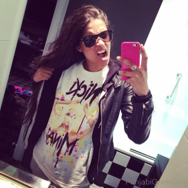 Pic Of Stylish Lilly Singh 2