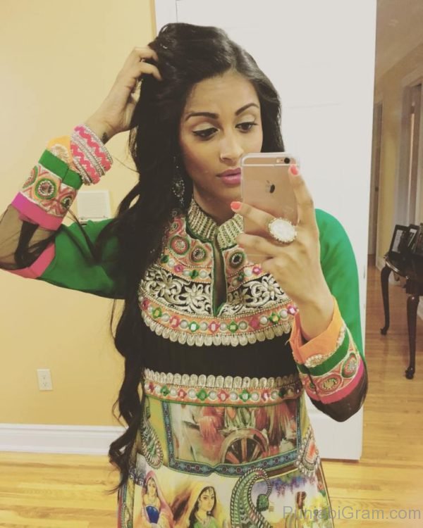 Pic Of Superb Lilly Singh 2