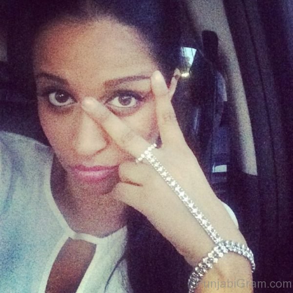 Picture Of Beauteous Lilly Singh 1