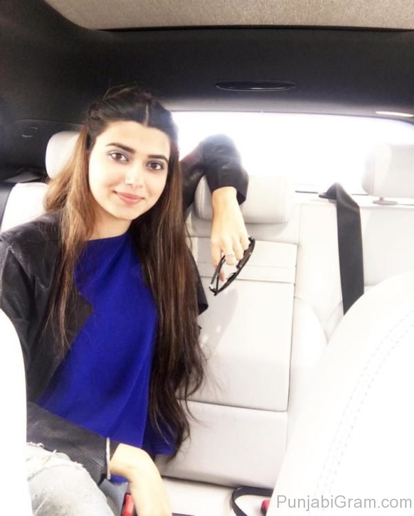 Picture Of Fabulous Nimrat Khaira