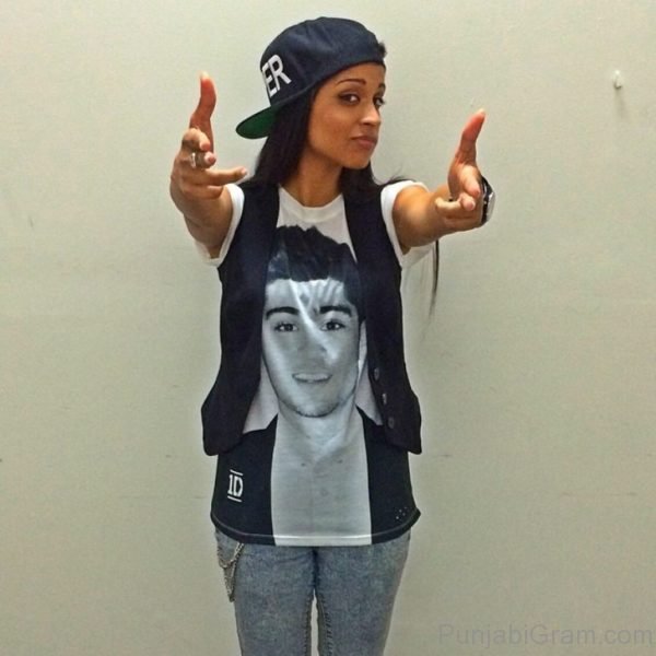 Picture Of Lilly Singh Looking Gorgeous 1