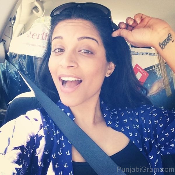 Picture Of Lilly Singh Looking Nice 1