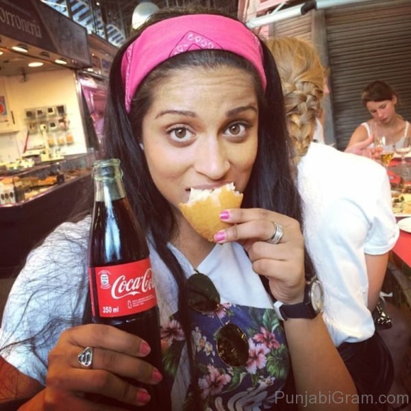 Picture Of Lilly Singh Looking Wonderful 2