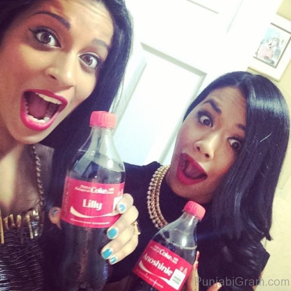 Picture Of Marvelous Lilly Singh 1