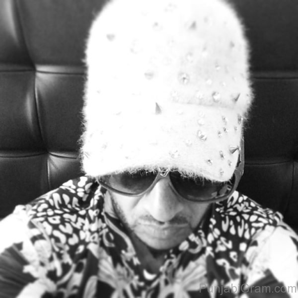 Picture Of Punjabi Singer Jazzy B 662