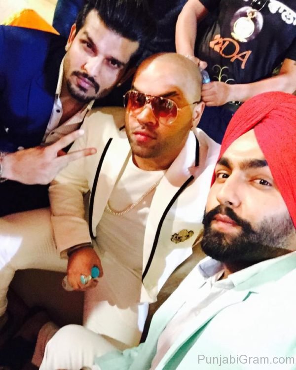 Picture Of Punjabi Superstar Ammy Virk 155