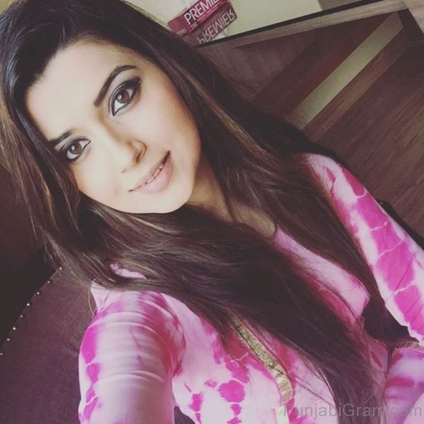 Picture Of Punjabi Superstar Nimrat Khaira