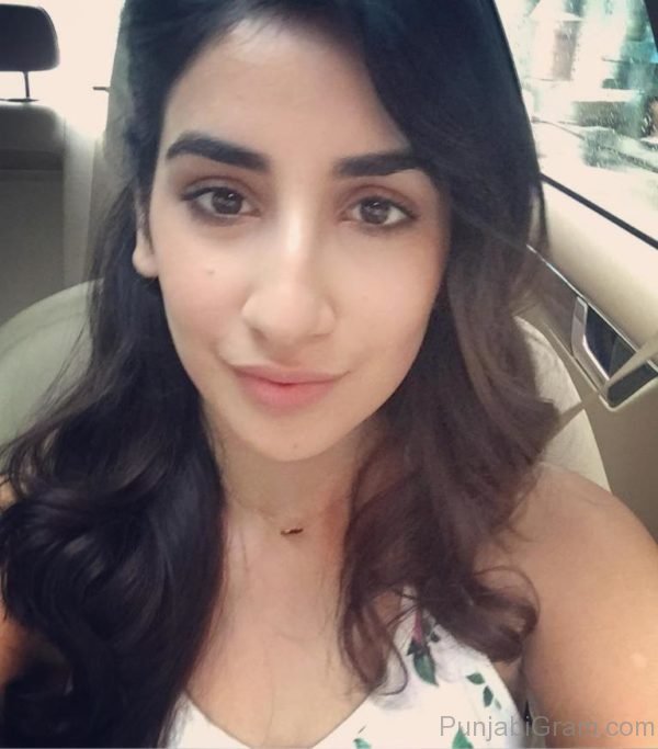 Picture Of Superb Parul Gulati