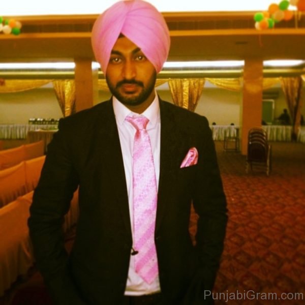 Punjabi Superstar Maninder Kailey 200