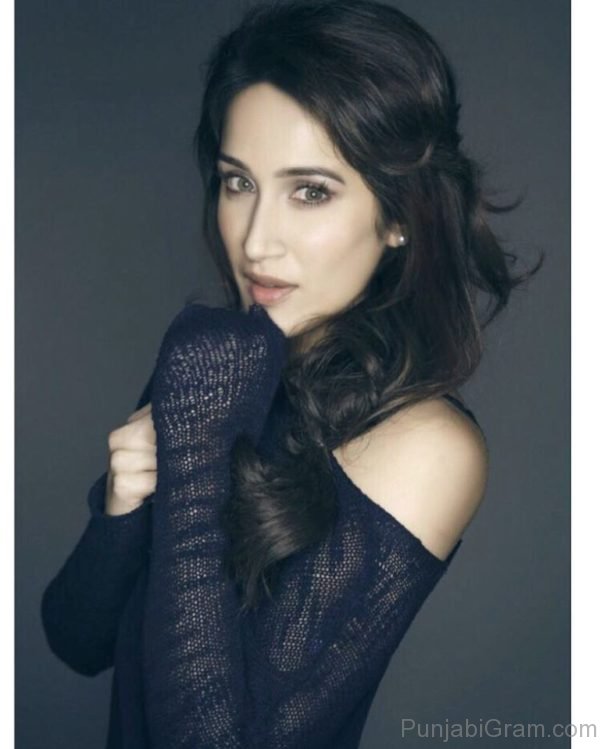 Image Of Sagarika Ghatge Looking Fabulous