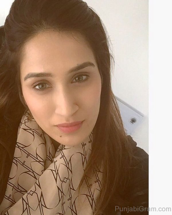 Picture Of Lovely Sagarika Ghatge