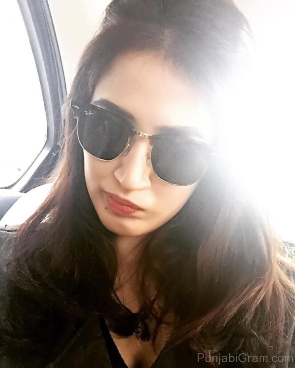 Picture Of Sagarika Ghatge Looking Stylish